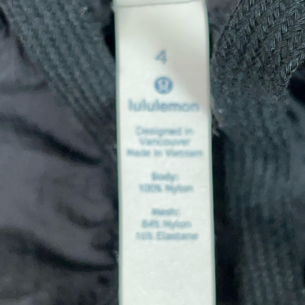 Lululemon Jacket Womens 4 Black Hooded Full Zip Lightweight Windbreaker Refined - Picture 4 of 9